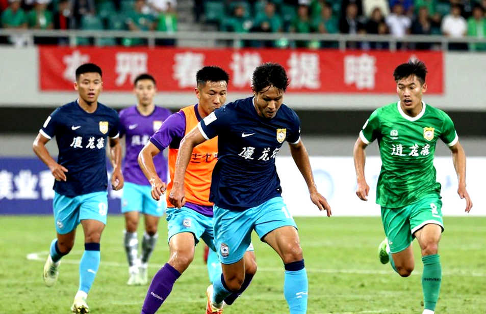 Lê Giang Patrik, Lee Woon-jae và khoảng trắng dữ liệu ở vị trí thủ môn tuyển Việt Nam