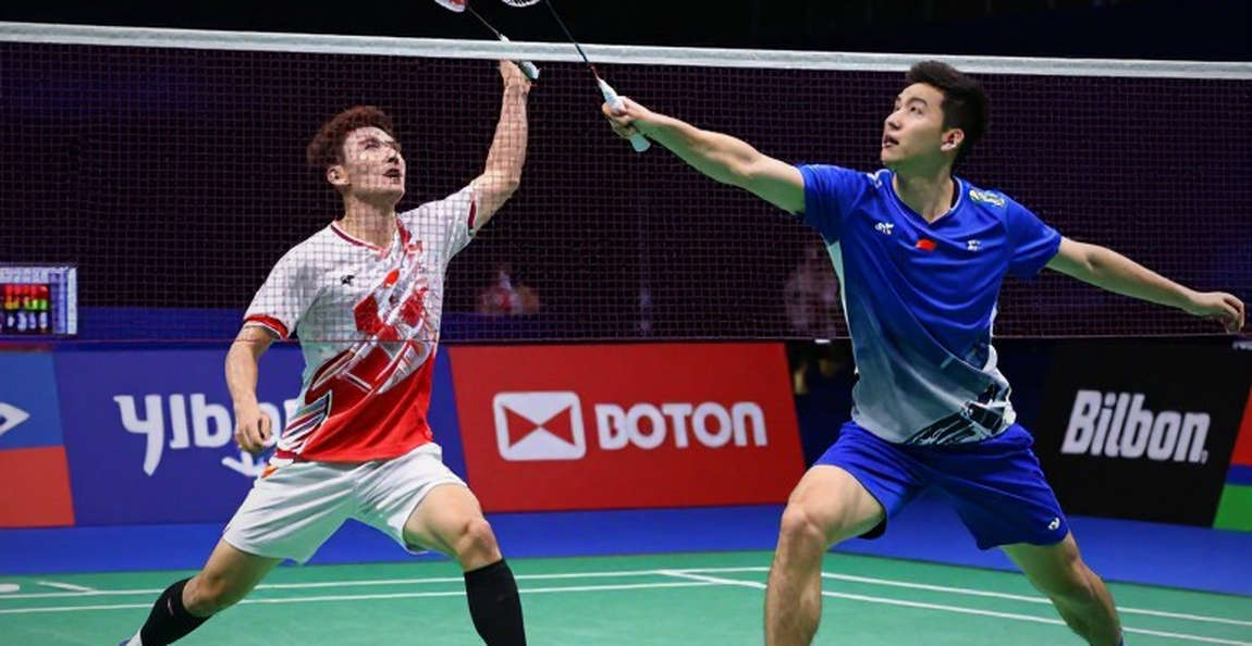 Hai cuốn sổ của mùa bóng 2026