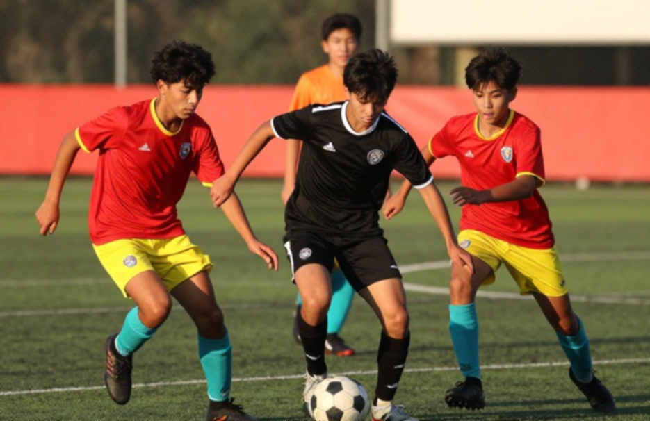 Nguyễn Xuân Son rách bắp chân: Việt Nam mất điểm neo, Kim Sang Sik phải tính lại toàn bộ hàng công trước Thái Lan